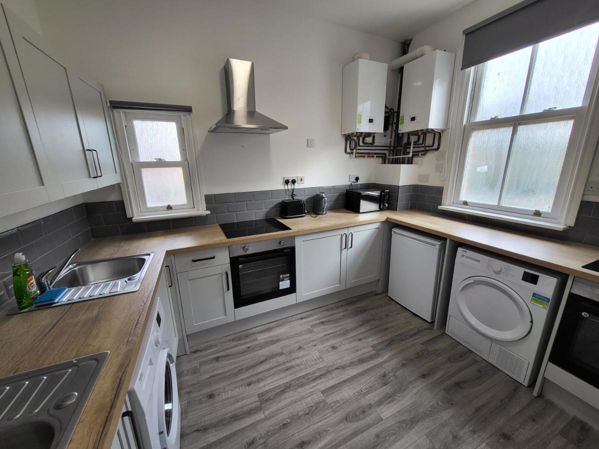 Nottingham Forest Rd, Short Stays Exterior foto